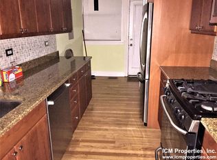 622 W Roscoe St #2L, Chicago, IL 60657