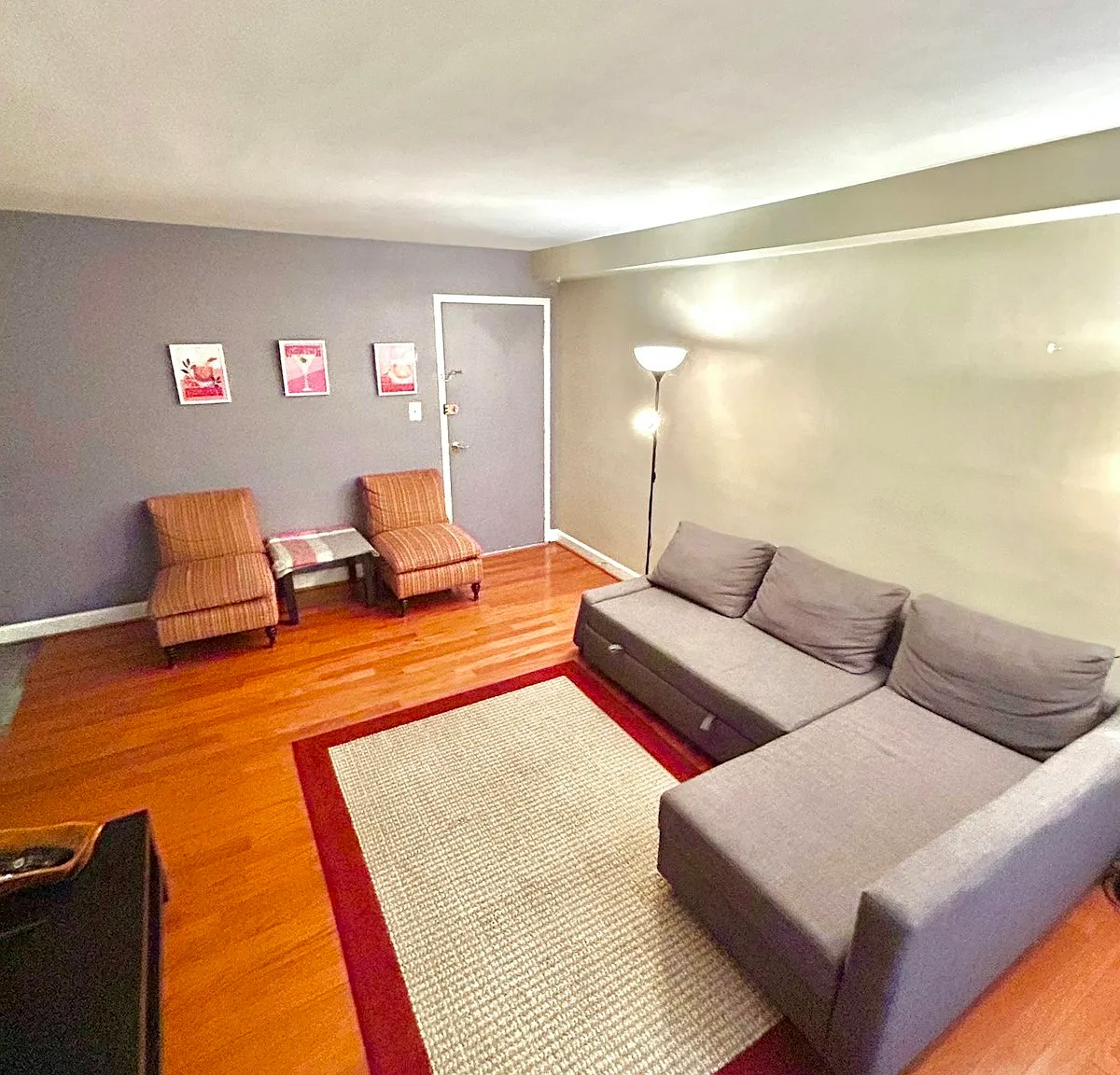 2036 North Woodrow Street, Unit 3 — Photo 2