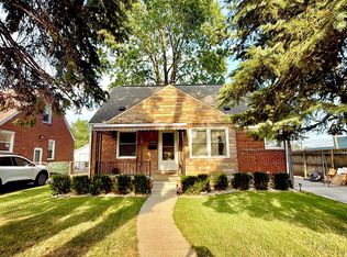1800 Ellwood Ave, Berkley, MI 48072