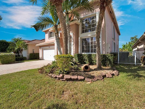 3rd image of 17093 NW 20th St