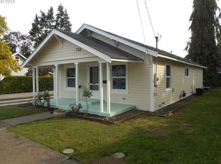 732 S 2nd St, Cottage Grove, OR 97424