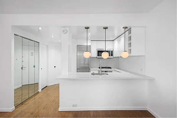 Rented by Douglas Elliman | media 16