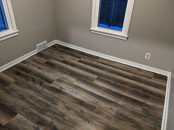 5th image of 510 5th St SE