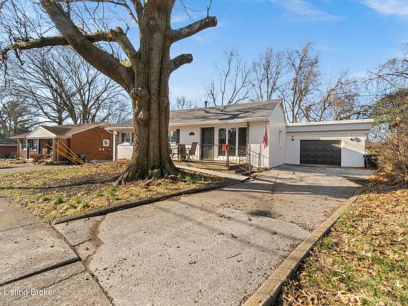 3rd image of 3318 Belmont Rd