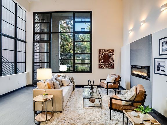 3rd image of 601 4th St Unit 108