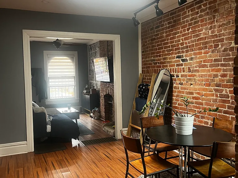2124 E 12th Ave — Photo 5