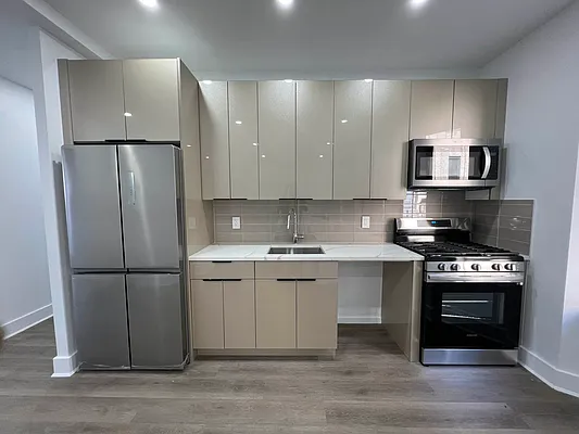 Rented by Oxford Property Group | media 5