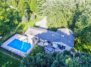 3555 E 5th Rd, La Salle, IL 61301