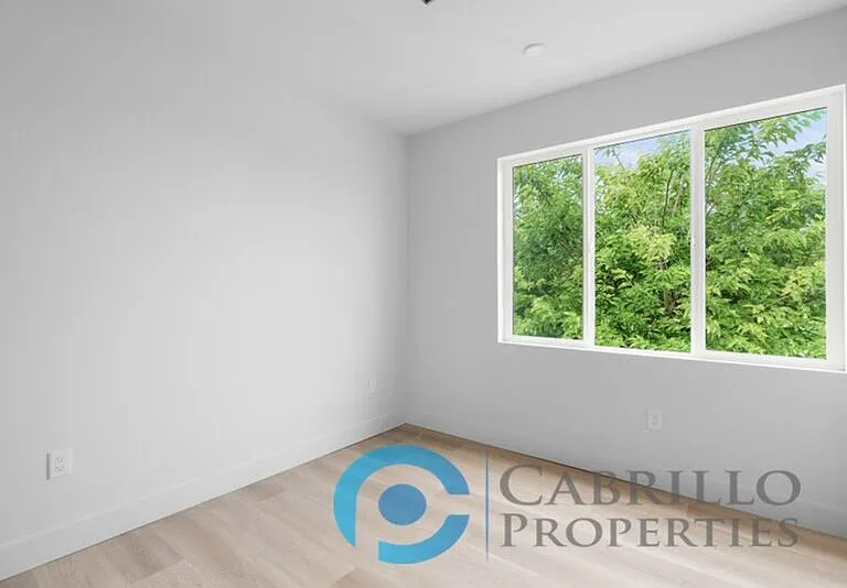 3520 Oak Glen Ln — Photo 16