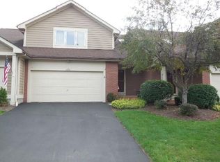 1055 Hillsboro Cove Cir, Webster, NY 14580