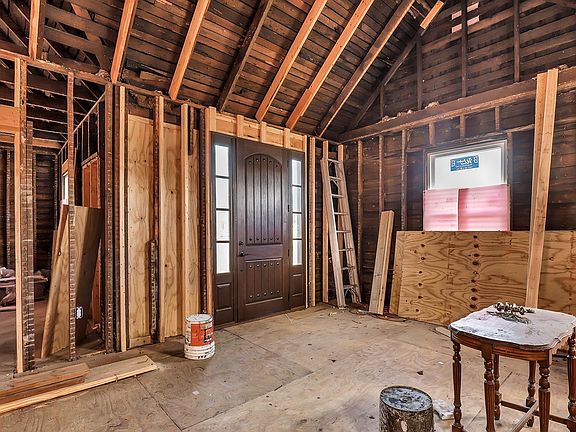 3rd image of 7036 Canterbury Ave