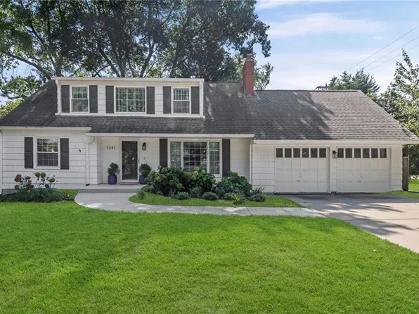 1241 Arno Rd, Kansas City, MO 64113