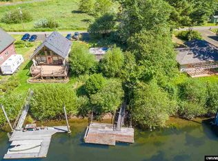 74 E Little Albany Loop, Waldport, OR 97394