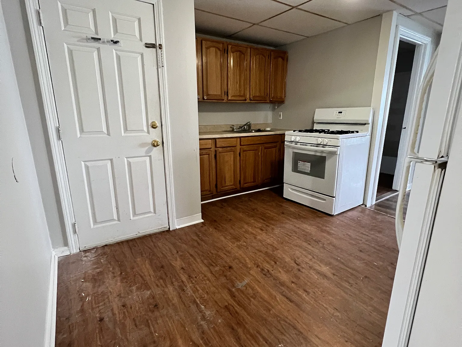 668 Third St. — Photo 3