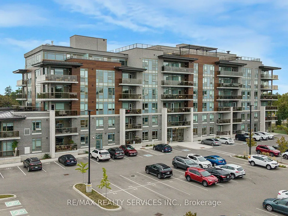 34 Norman St #213
