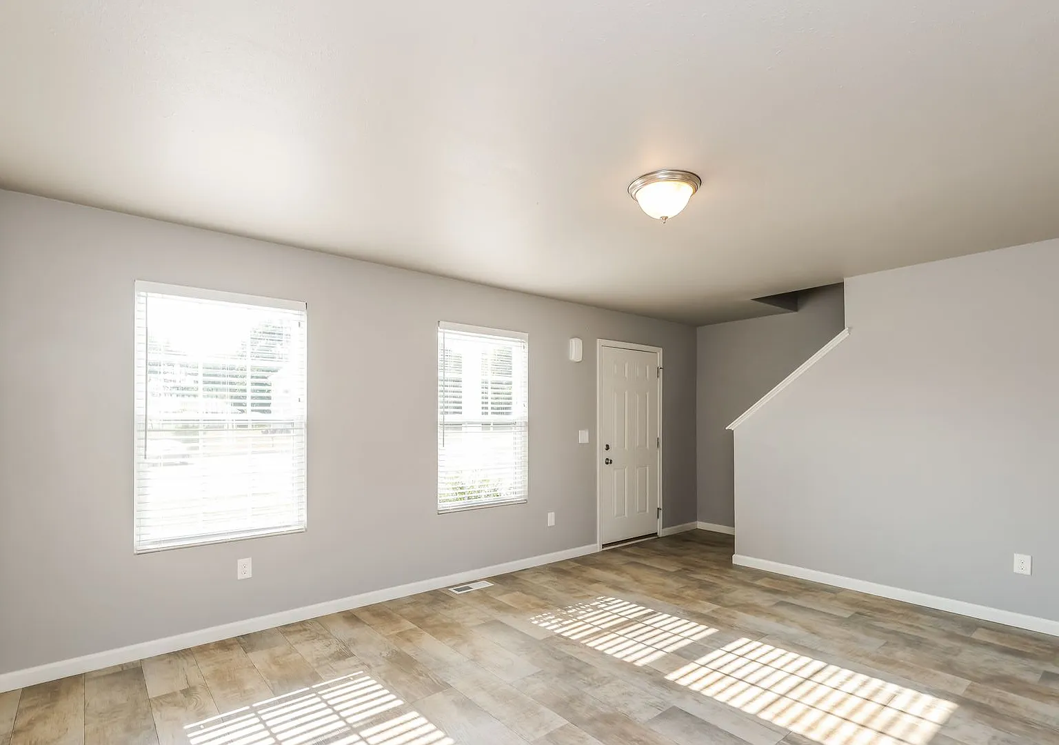 Move In Special: Get August & September Rent FREE! Move in by August 21st to receive FREE rent fo... — Photo 2