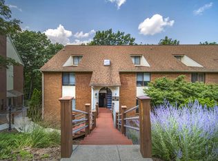 3353 Forest Ridge Rd, Roanoke, VA 24018