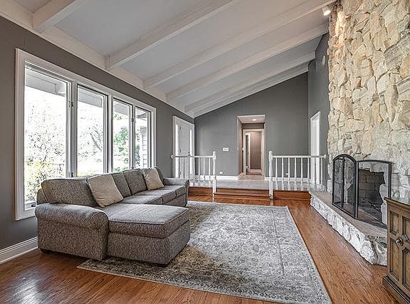 5th image of 1261 Deer Trail Ln