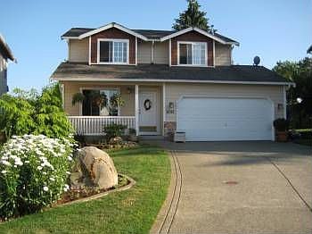 2nd image of 11012 182nd Avenue Pl E