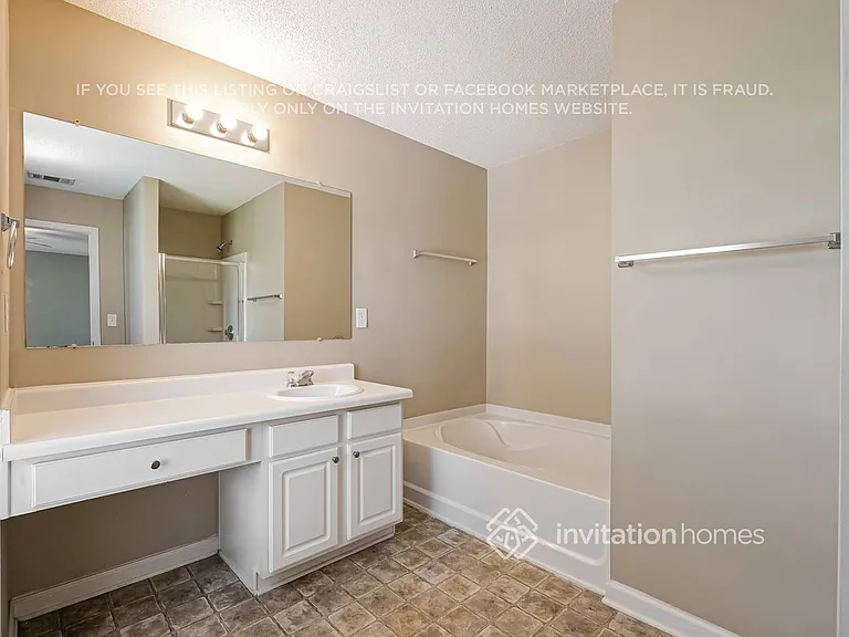 407 Windstone Trl — Photo 12