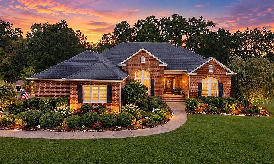 1st image of 306 Watersedge Rd