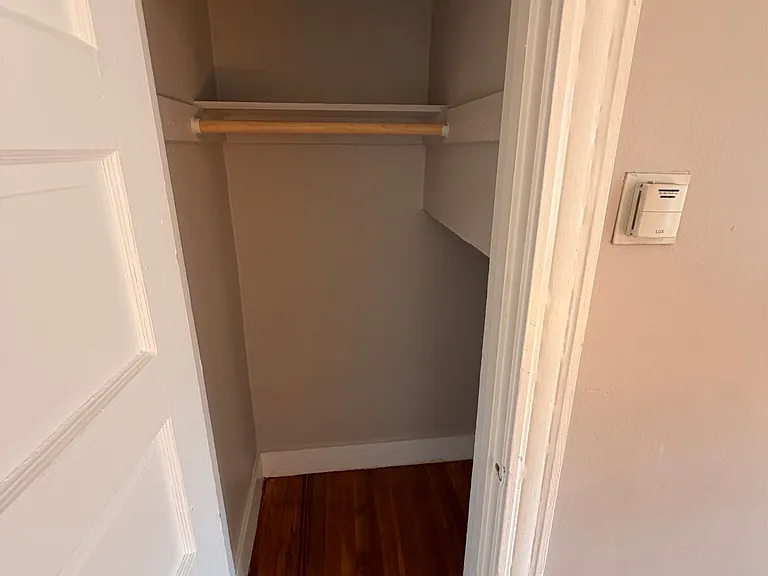103 Gold St #1A — Photo 9