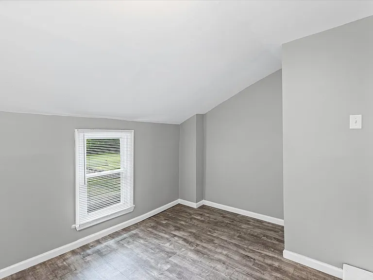 675 Main St #2 — Photo 18