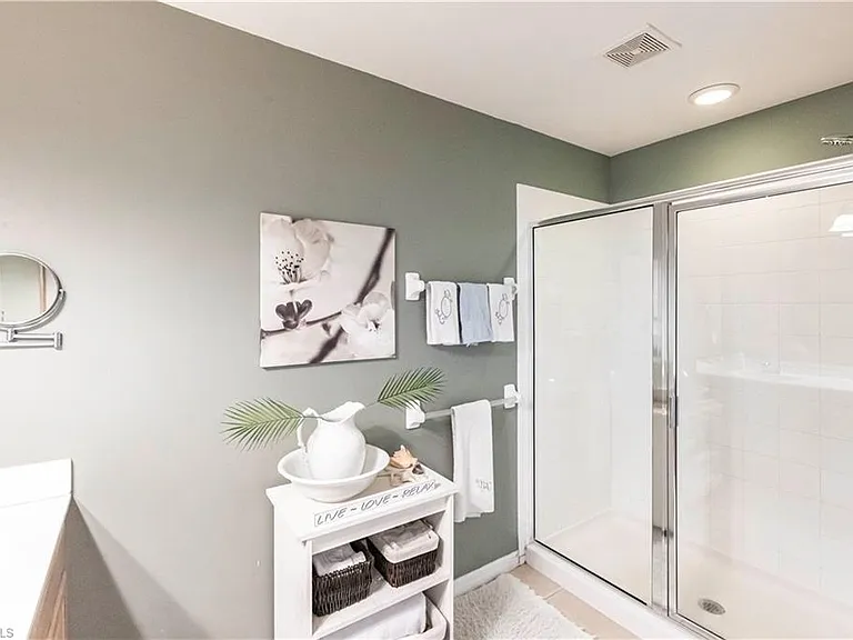 15616 Marcello Cir — Photo 23
