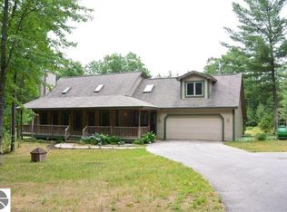 85 Fisher Rd, Traverse City, MI 49685