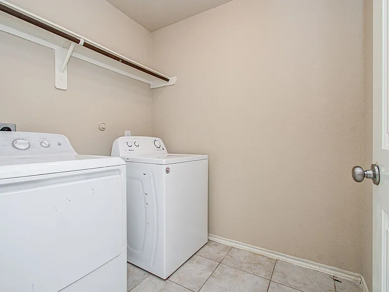 13822 Roman Ridge Ln — Photo 24