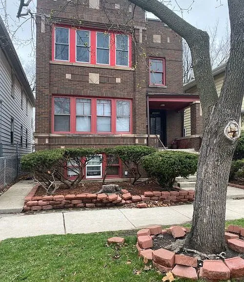 10214 S State St #1 — Photo 1
