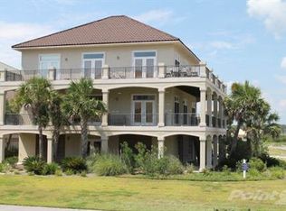 3226 Dolphin Dr, Gulf Shores, AL 36542