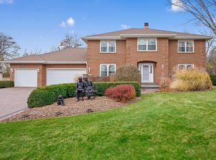 9012 Tara Hill Rd, Darien, IL 60561