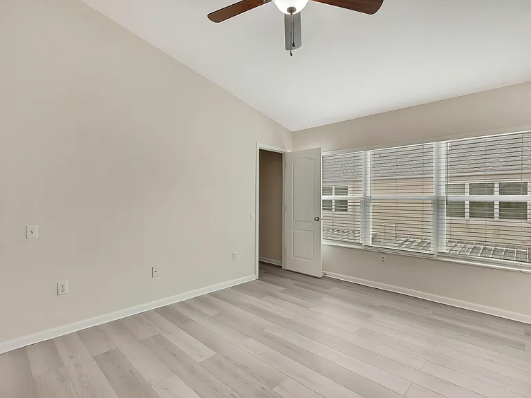 26548 Castleview Way — Photo 25