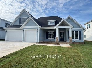 6607 S 60th St, Rogers, AR 72758