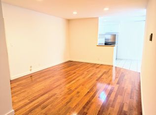 1533 Hi Point St #206, Los Angeles, CA 90035