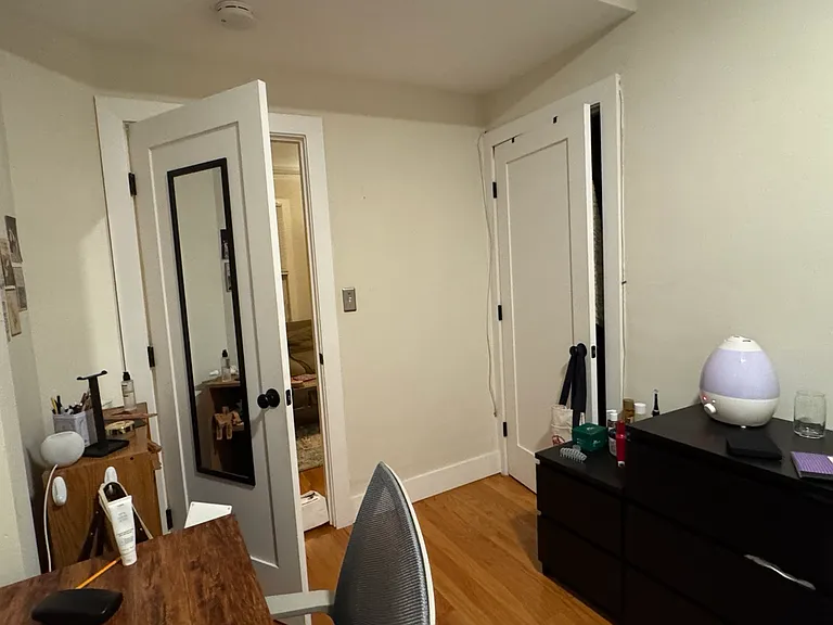 822 Parker St #2 — Photo 5