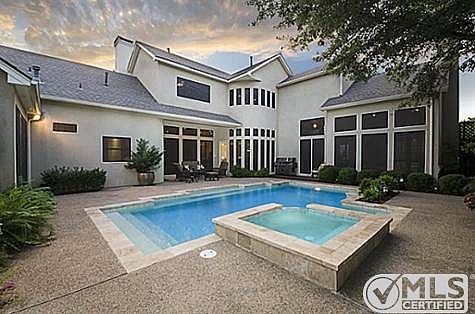 1st image of 36 Wellington Oaks Cir