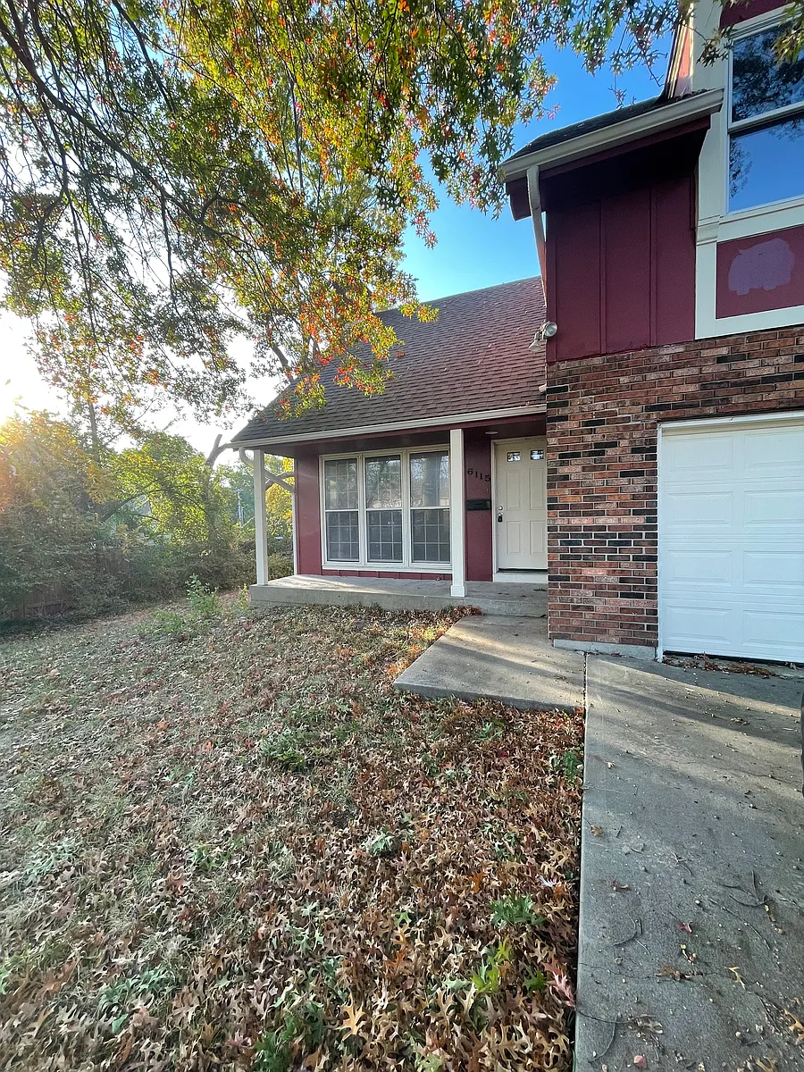Building Photo - 6115 High Grove Rd
