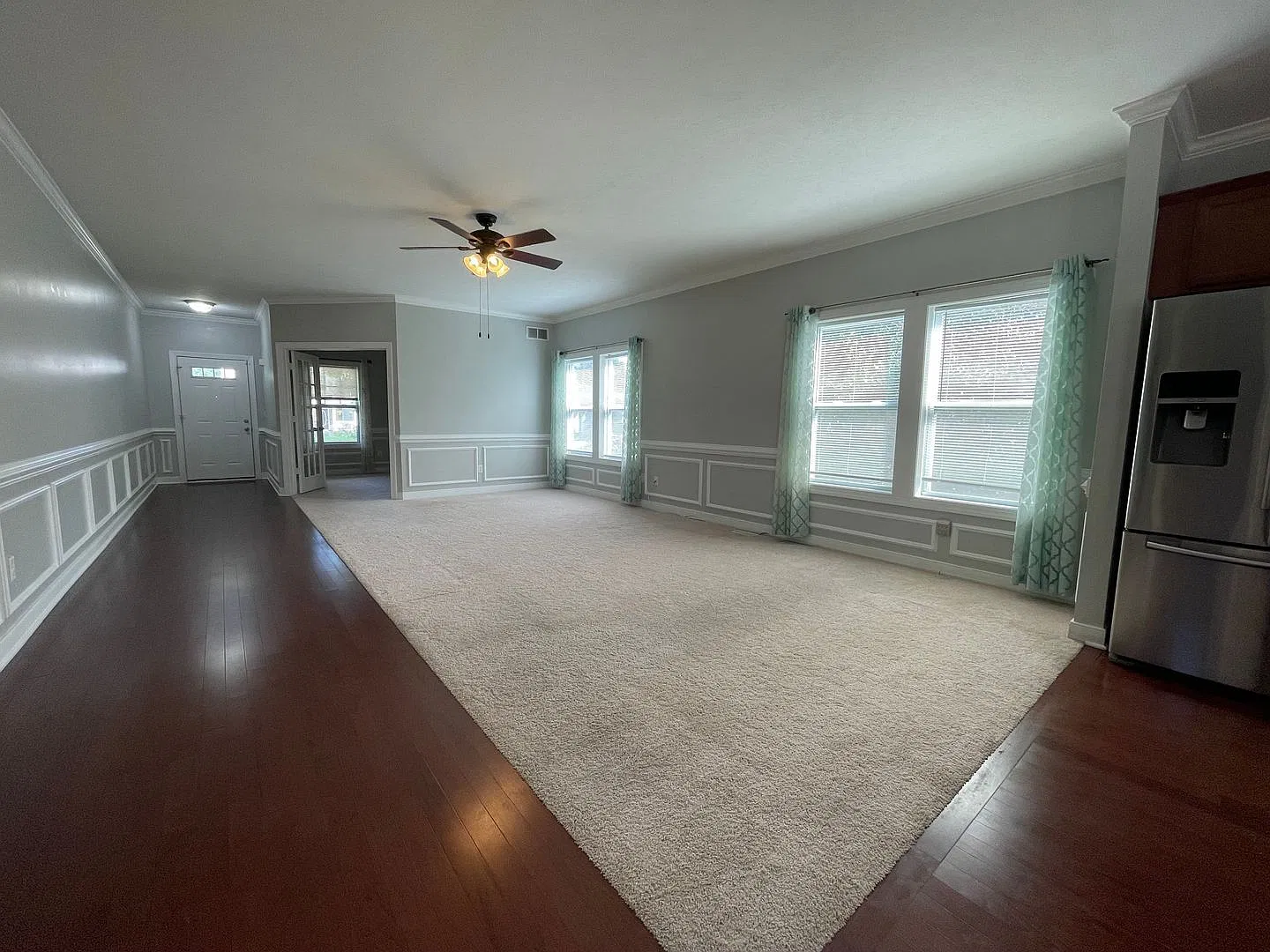 4 bed, 2.5 bath, 2619 sqft, $2,700 — Photo 4