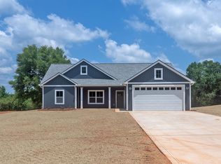502 Hellams Rd, Gray Court, SC 29645