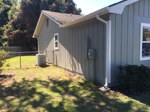 403 Somerset Rd, Saint Marys, GA 31558