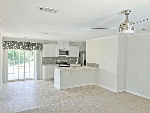 3rd image of 130 Oak Tree Blvd #7