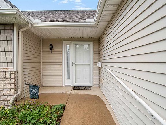 2nd image of 3720 Terrace Hills Ln