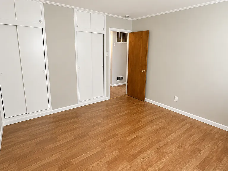 937 Lebon Dr — Photo 5