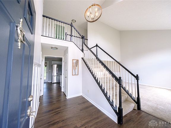 4th image of 340 Churchill Ct