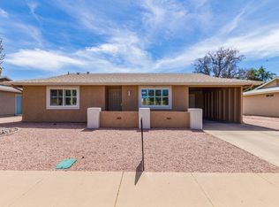 869 Leisure World, Mesa, AZ 85206