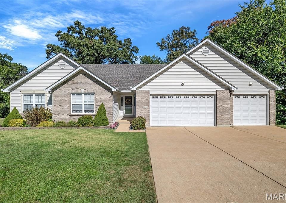 1st image of 5123 Dominion Dr