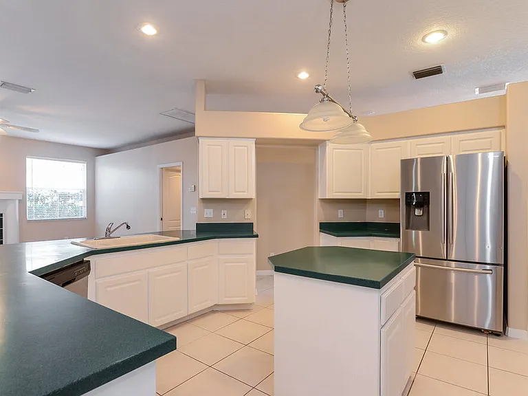 21402 Preservation Dr — Photo 6
