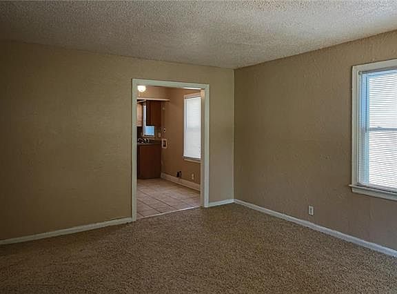 2nd image of 5742 College Ave